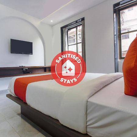 Hotel Flora Suites Мумбаи Экстерьер фото