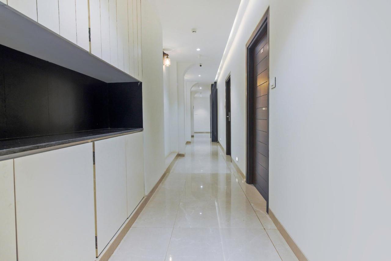 Hotel Flora Suites Мумбаи Экстерьер фото